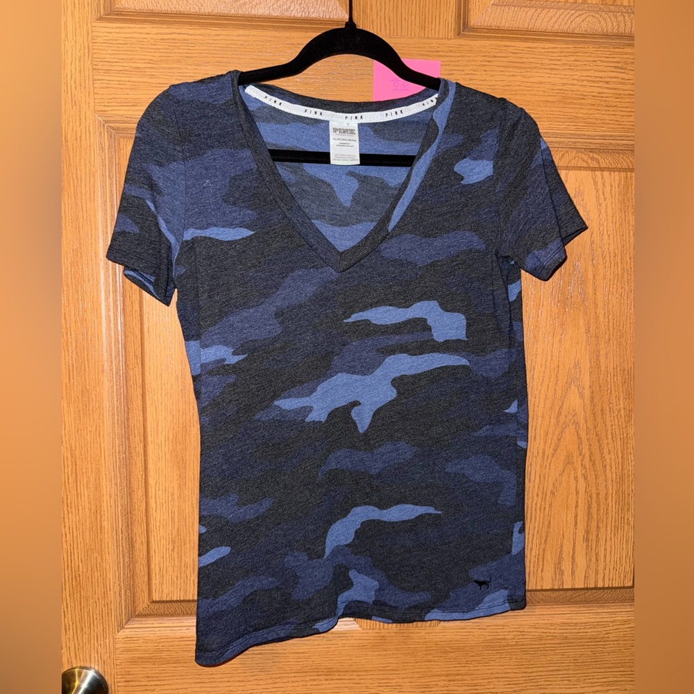 VS PINK Blue and Black Camo V-Neck Tee
